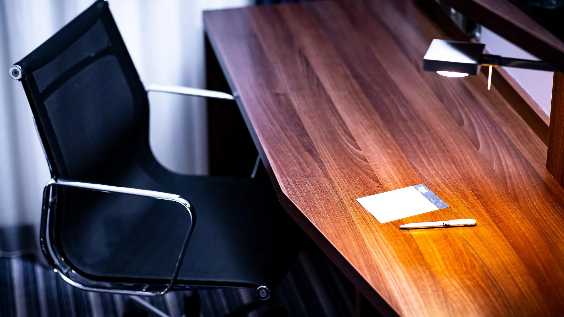 Otel Holiday Inn Express Rotterdam - Central Station By Ihg